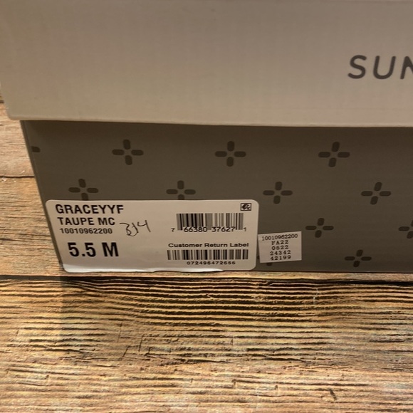 Sun Stone Graceyy Booties NWT - Picture 7 of 7